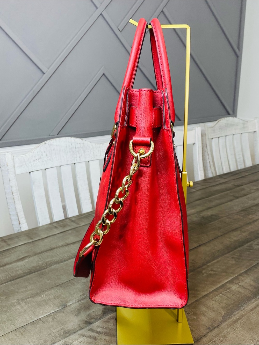 Michael Kors Hamilton Large North South Tote Red Saffiano Leather Gold Hardware - Picture 3 of 10